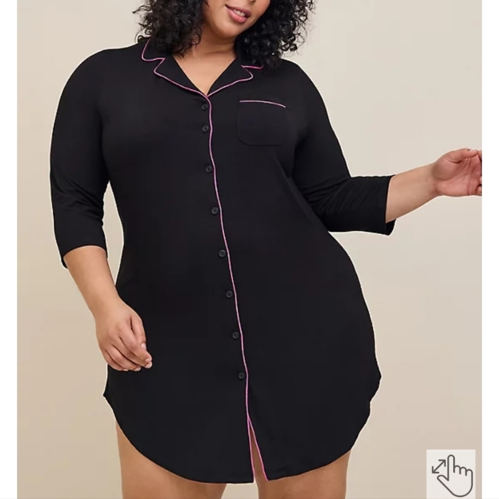 🆕️🖤💖BLACK & PINK SUPER SOFT BUTTON UP SLEEP GOWN💖🖤